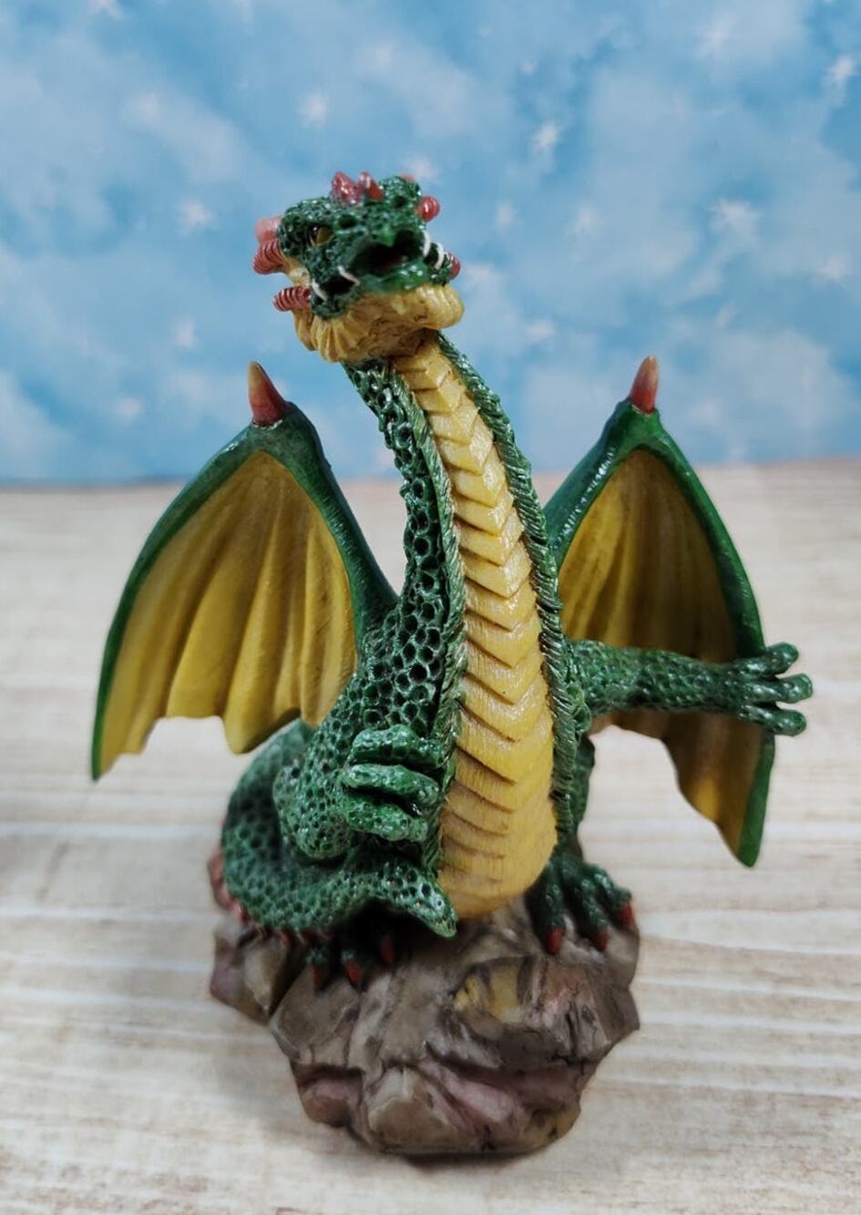 Green and Yellow Winged Dragon Summit Collection WUI 1998
